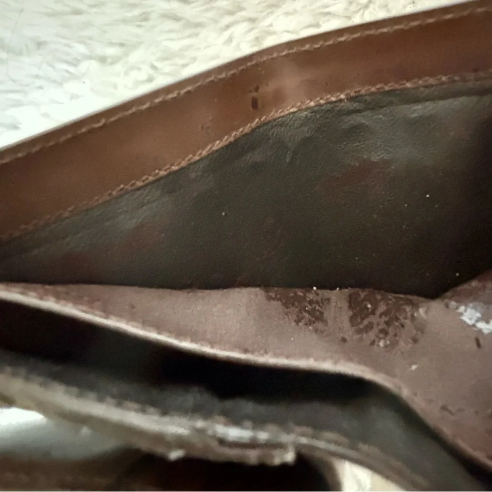 Salvatore Ferragamo Gancini Logo Embossed Brown Tan Wallet